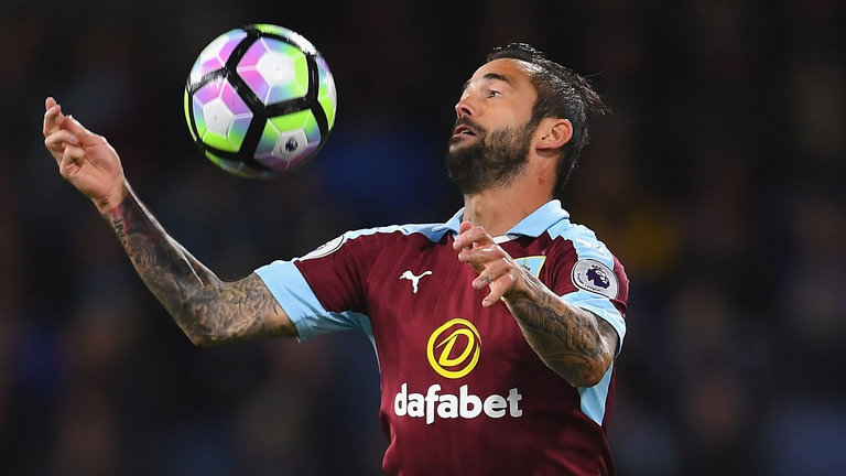steven-defour-burnley_3797283